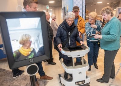 Innovatie pop-up zorg lea robot